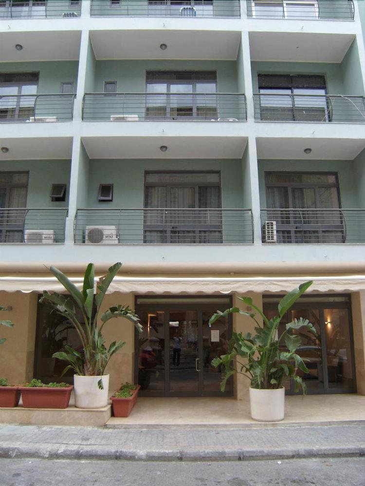 Tropicana Hotel St. Julian's Exterior foto